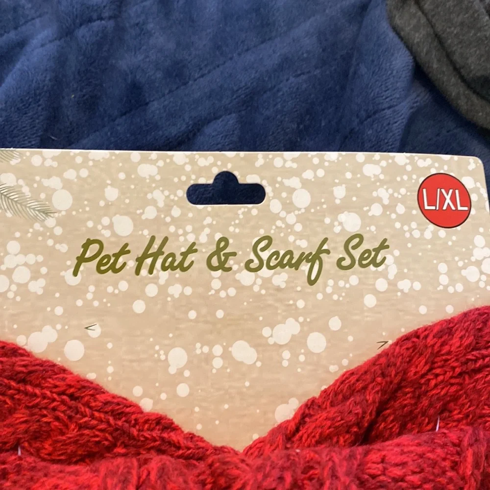 🔥3 for $10🔥 Pet hat and scarf set XL w/ adjustable chin strap